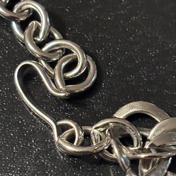 Silver Tone Double Link Monet Curb Chain Necklace - Picture 8 of 8